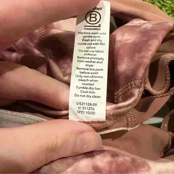 Athleta Conscious Crop Tie Dyed Sports Bra - Picture 7 of 7